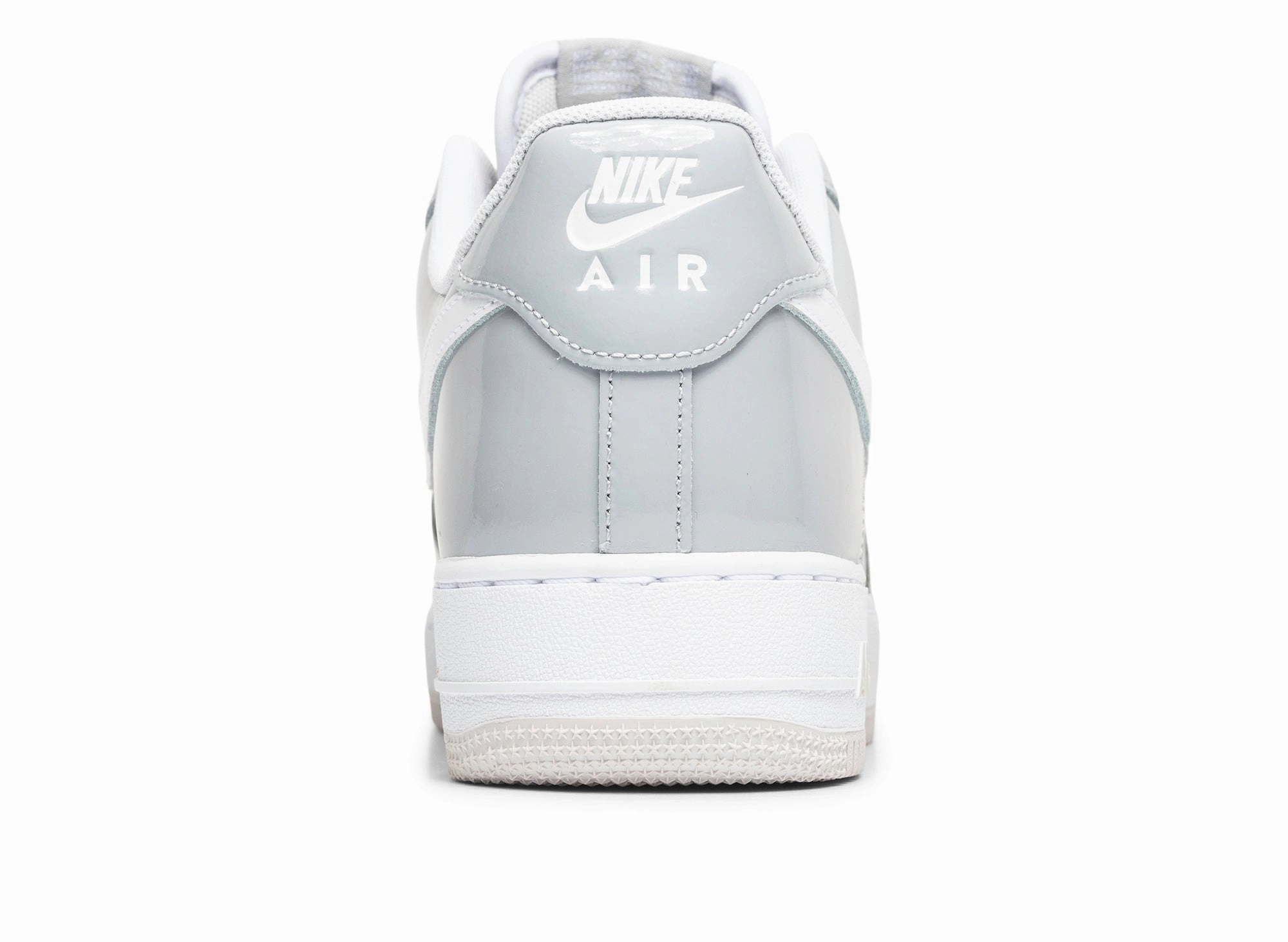 Nike Air Force 1 07 LV8