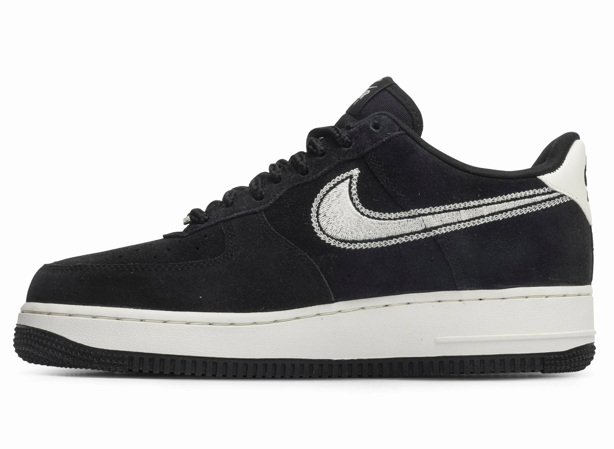 Nike Air Force 1 '07 LV8
