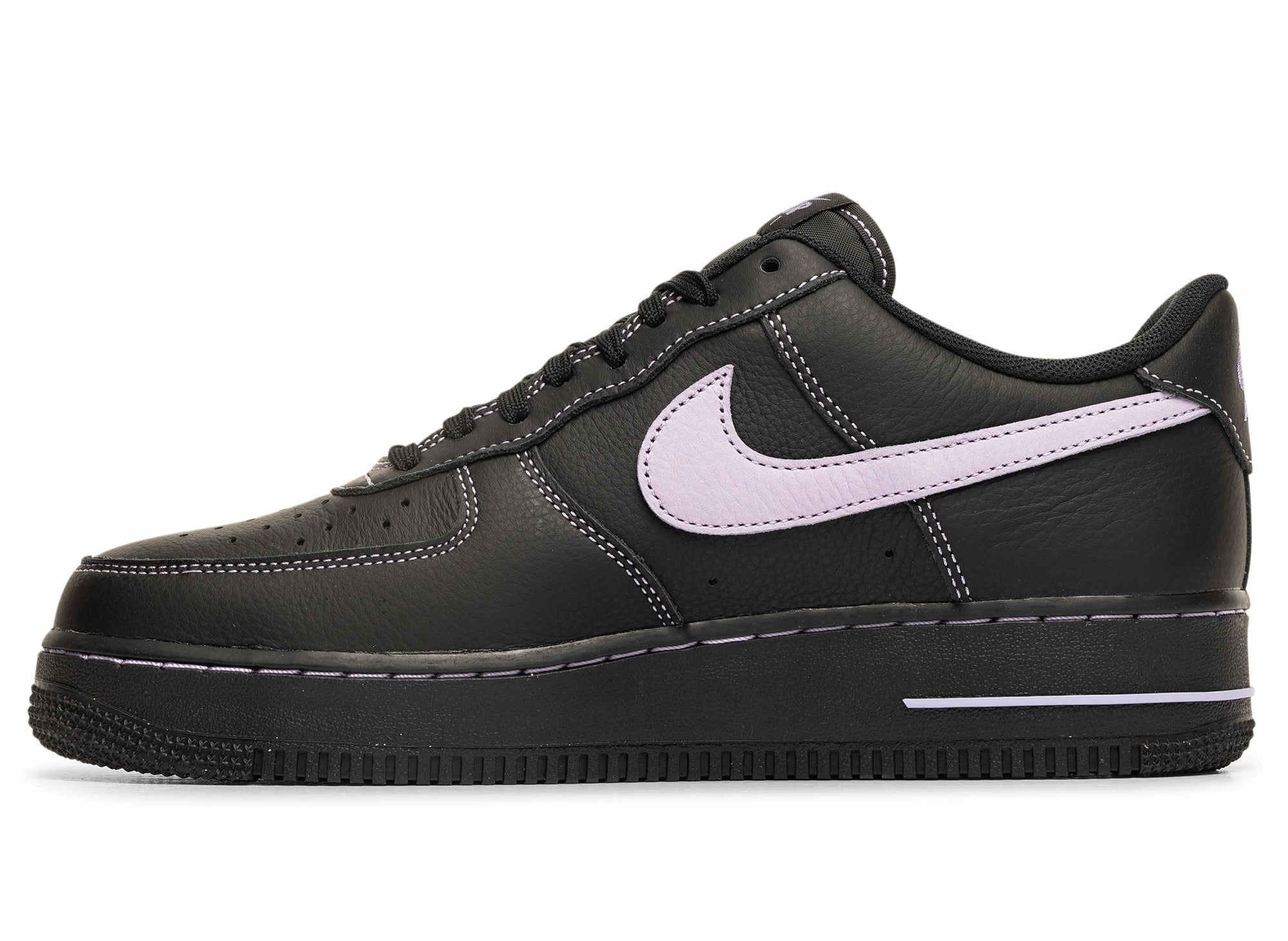 Nike Air Force 1 '07 LV8