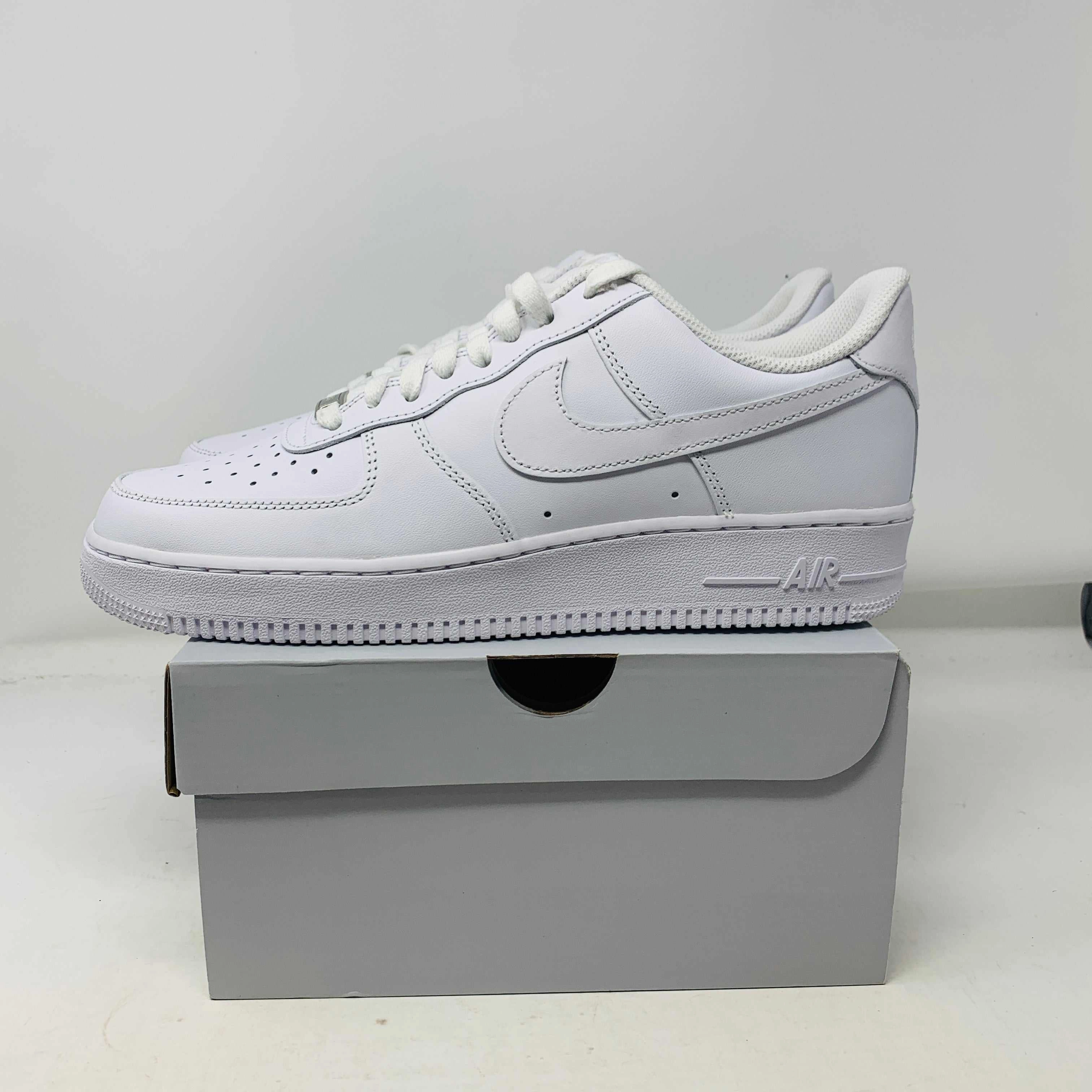Nike Air Force 1 Low Triple White