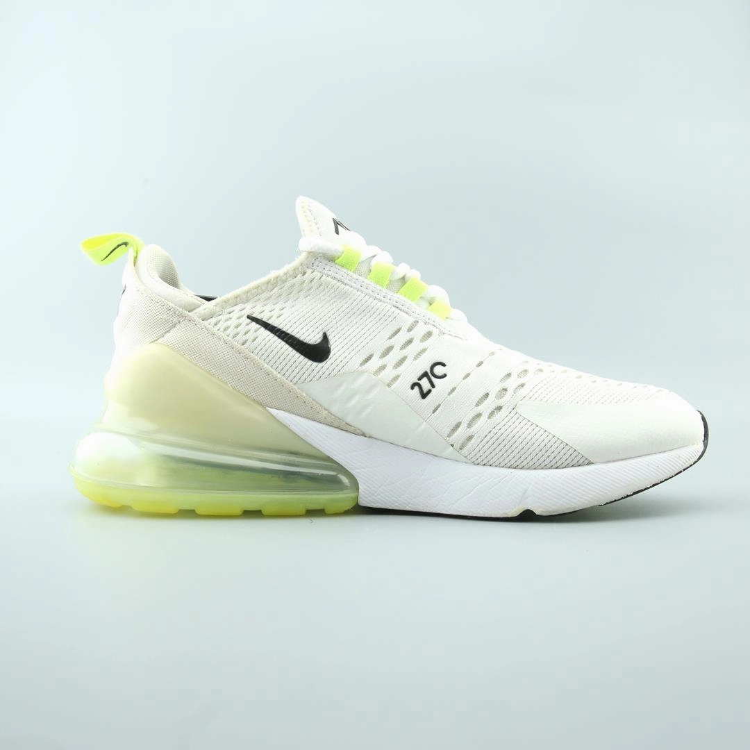 NIKE AIR MAX 270