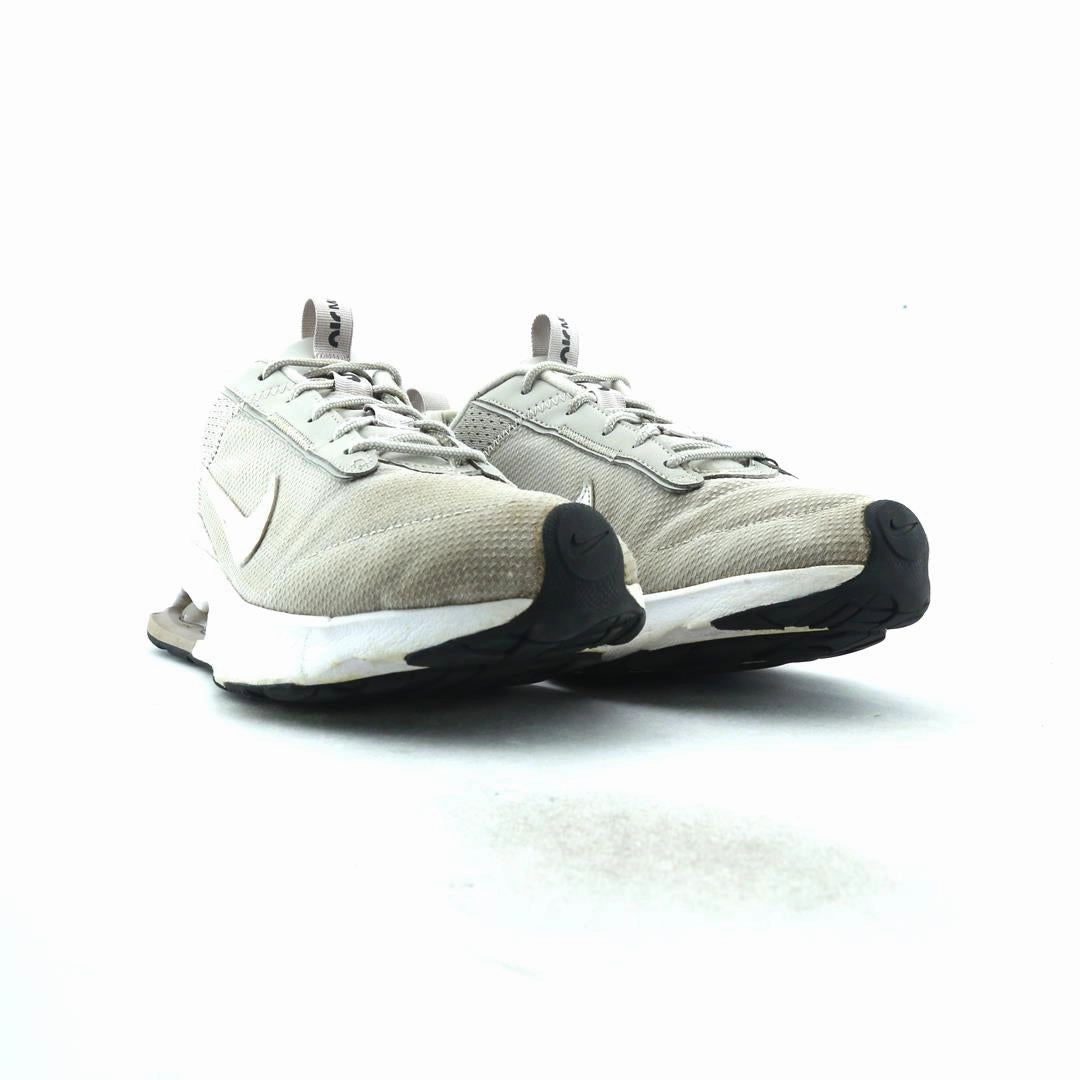 NIKE  AIR MAX INTERLOCK LITE