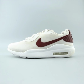 NIKE AIR MAX OKETO