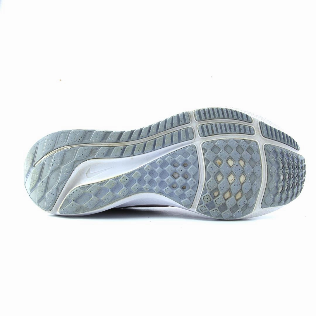 NIKE AIR ZOOM PEGASUS 39