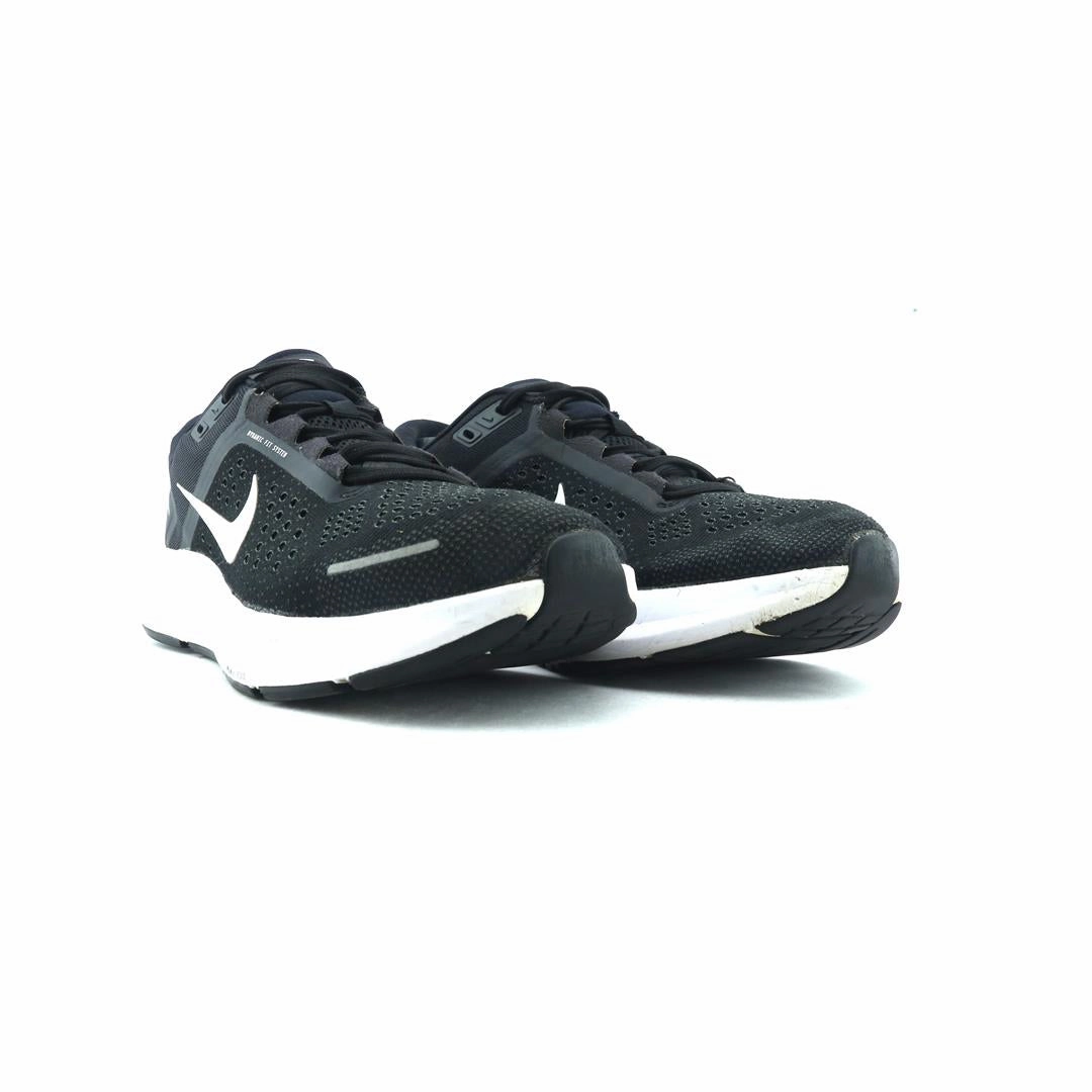 NIKE AIR ZOOM STRUCTURE 23
