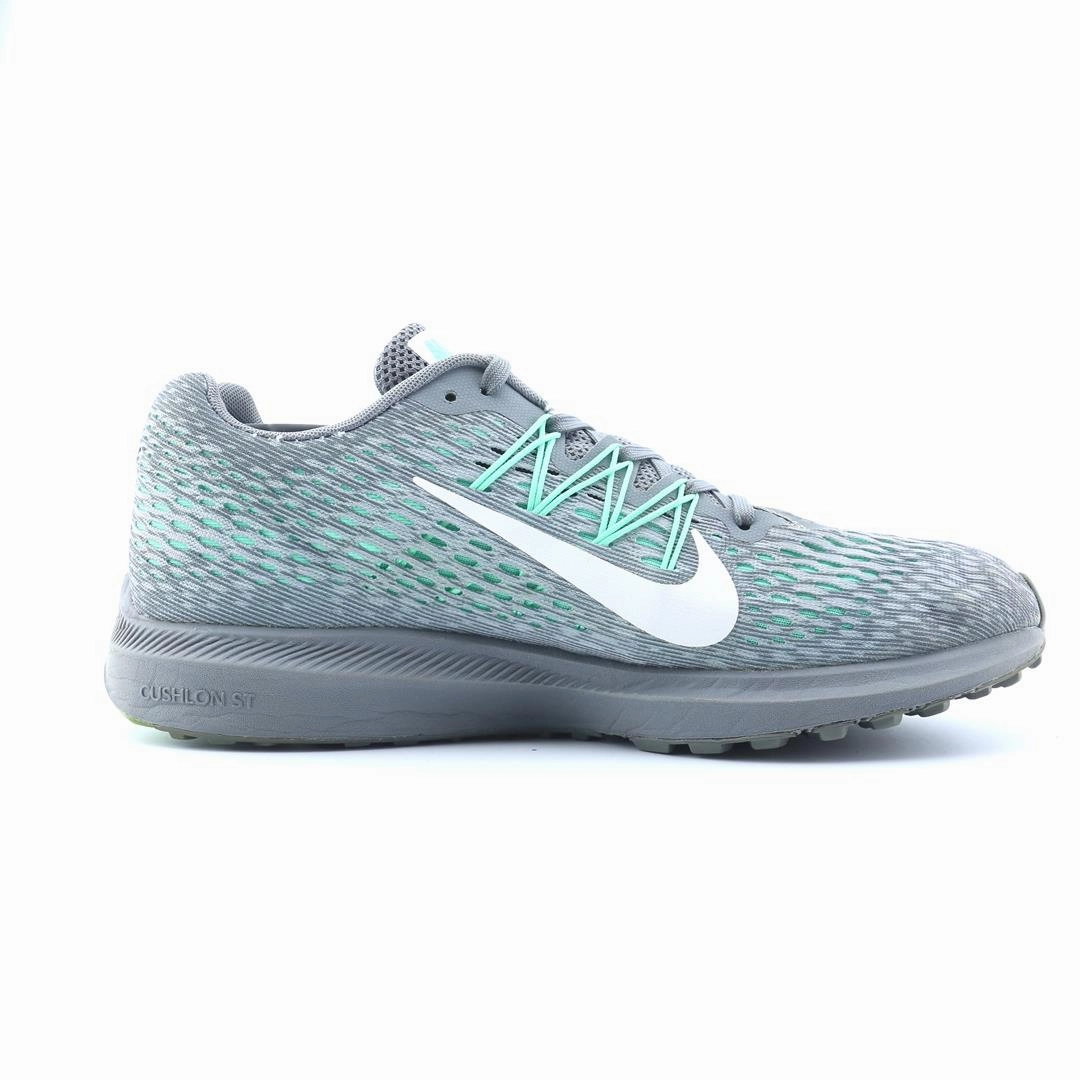 NIKE AIR ZOOM WINFLO 5