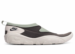 Nike Aqua Turf