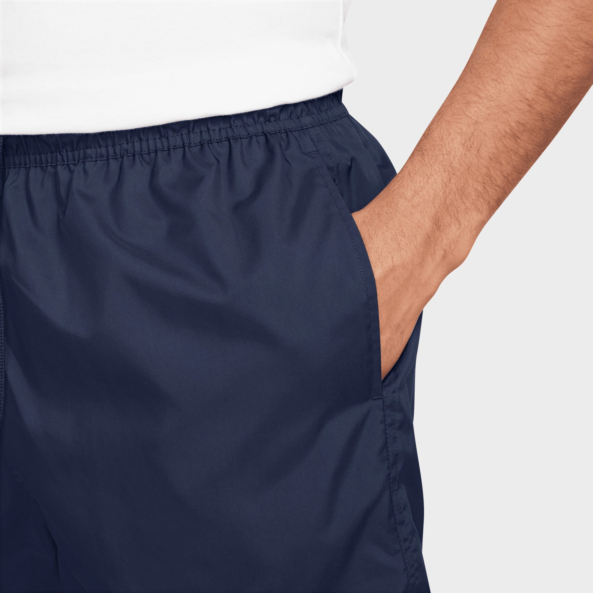 Nike Club Flow Shorts Midnight Navy / White