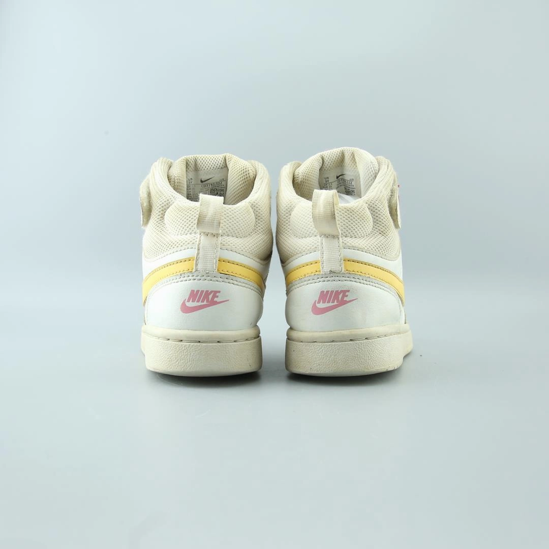 NIKE COURT BOROUGH MID 2