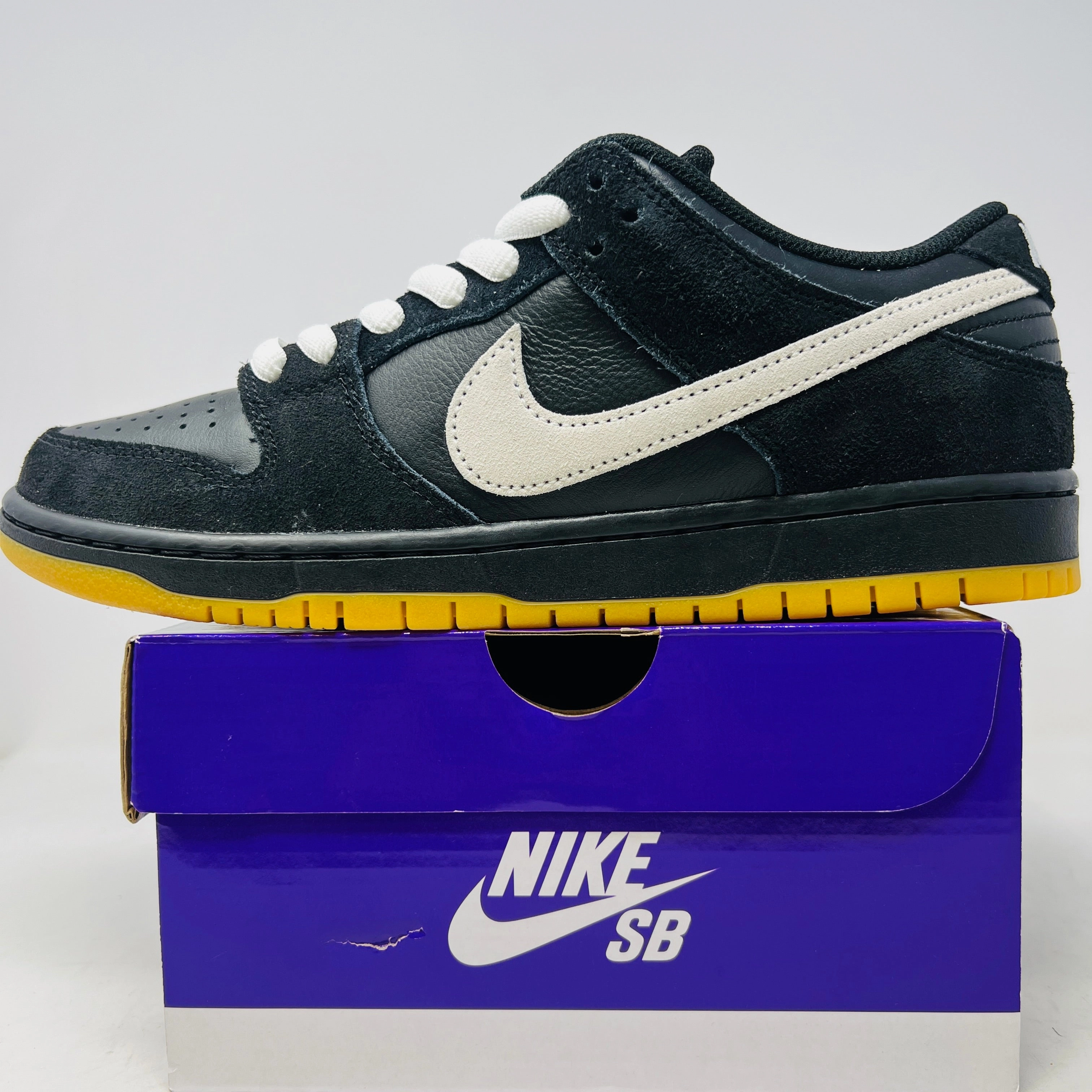 Nike Dunk Low Pro SB Black White Gum