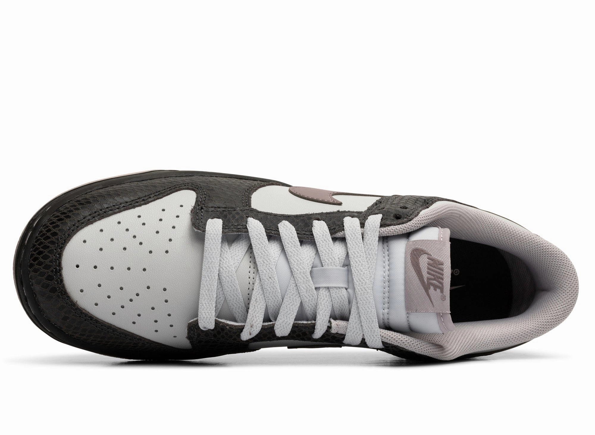Nike Dunk Low SE