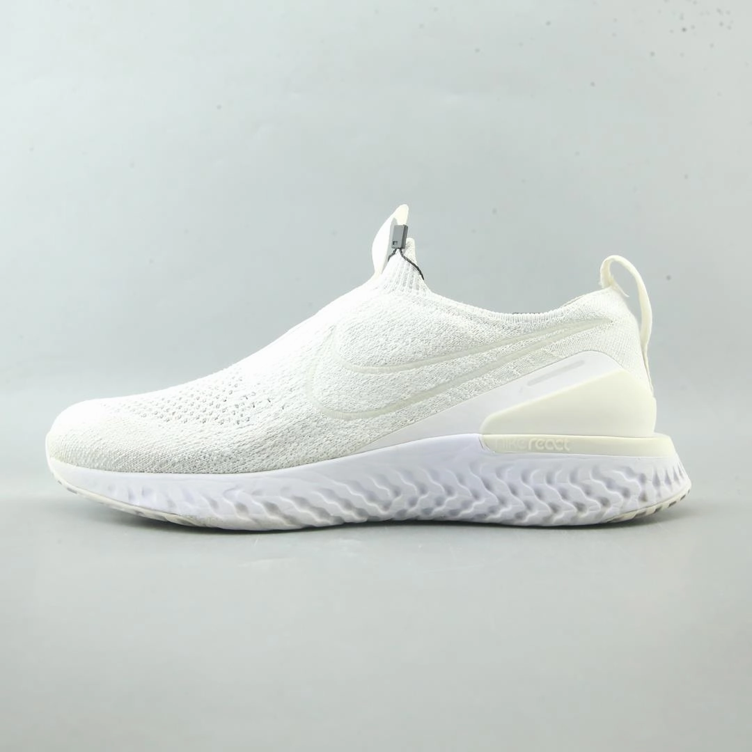 NIKE EPIC PHANTOM REACT FLYKNIT