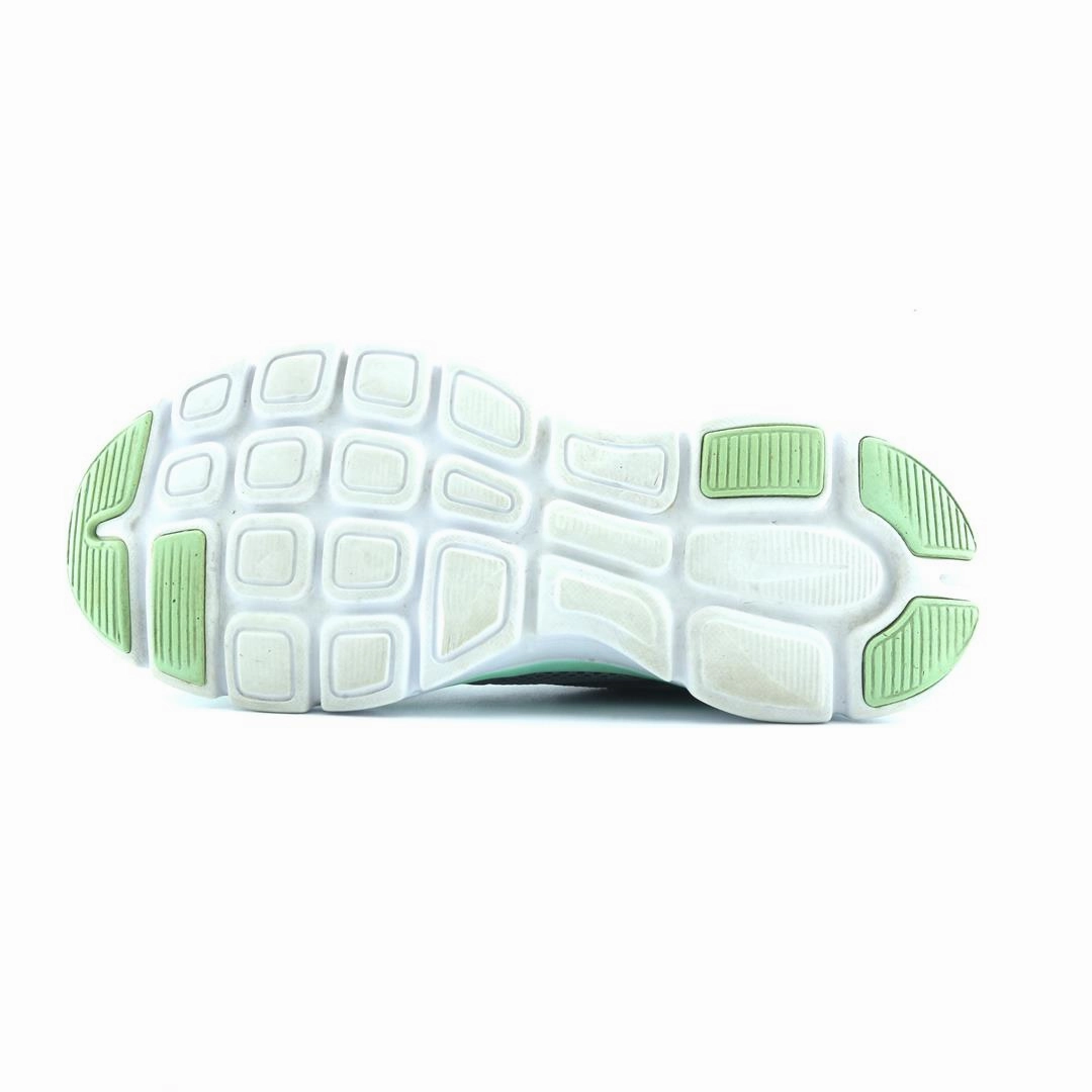 NIKE  FLEX EXPERIENCE RUN 3