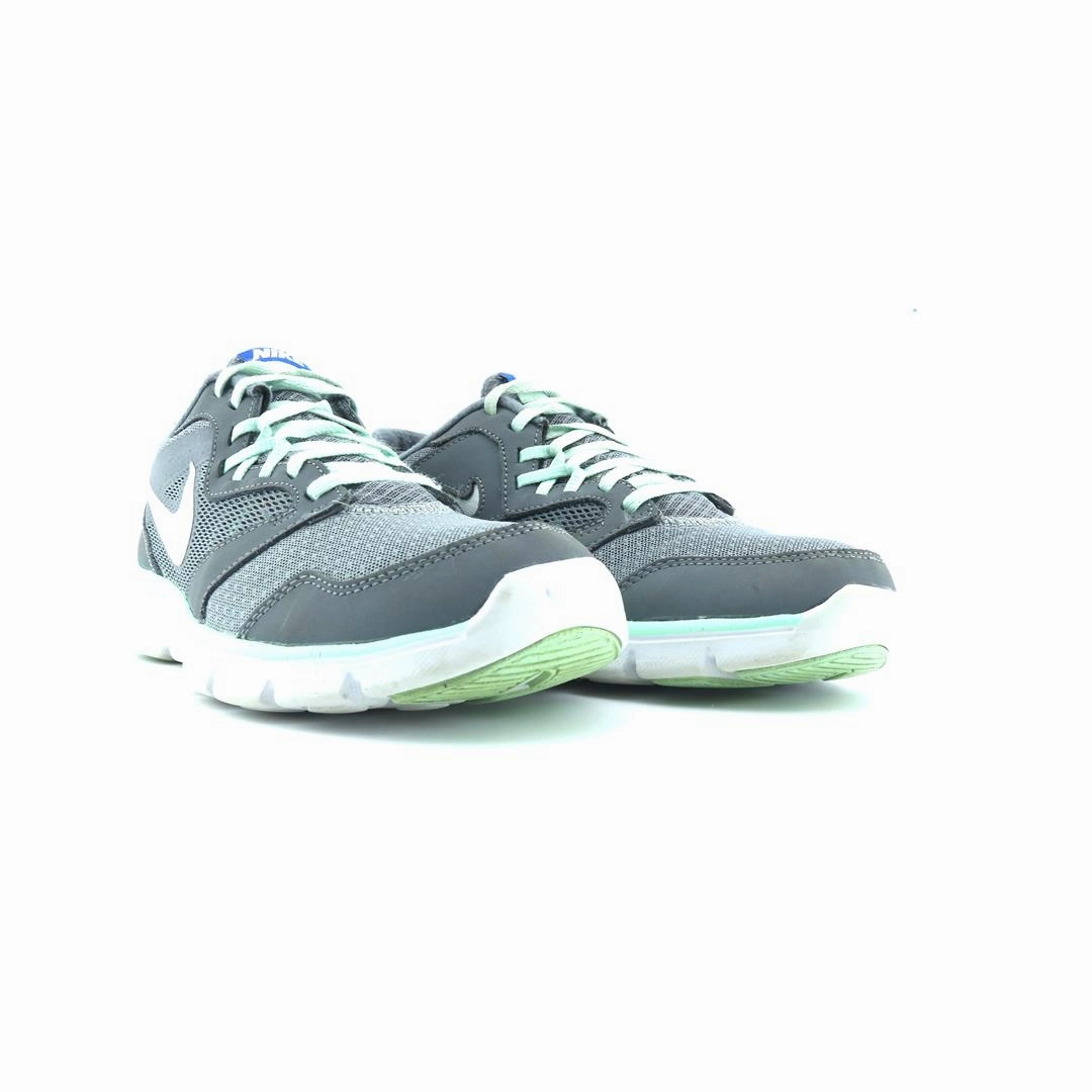 NIKE  FLEX EXPERIENCE RUN 3