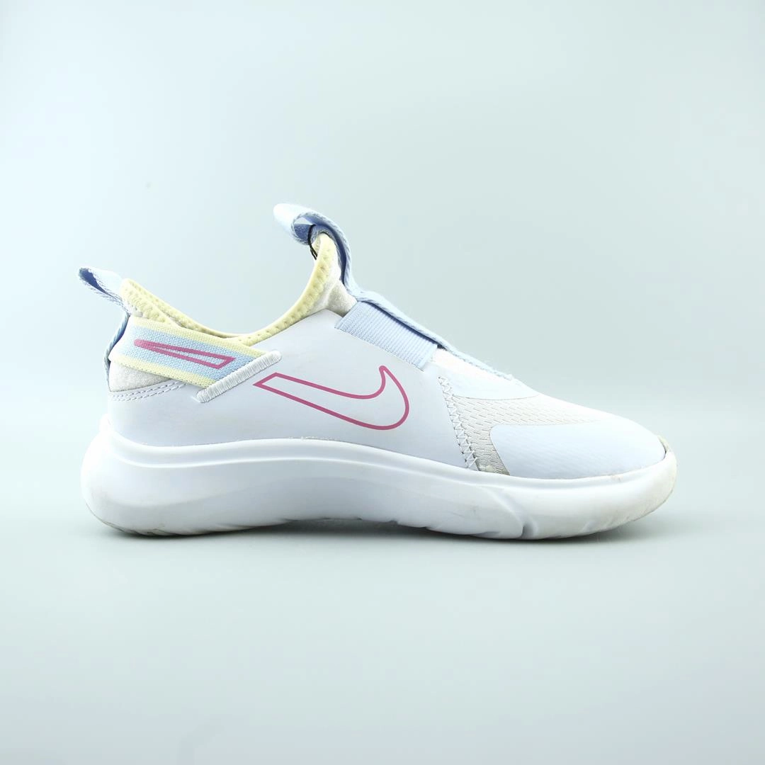 NIKE FLEX PLUS