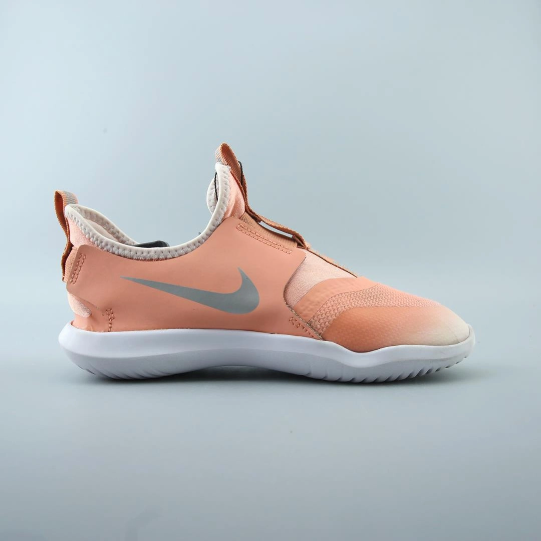 NIKE FLEX RUNNER