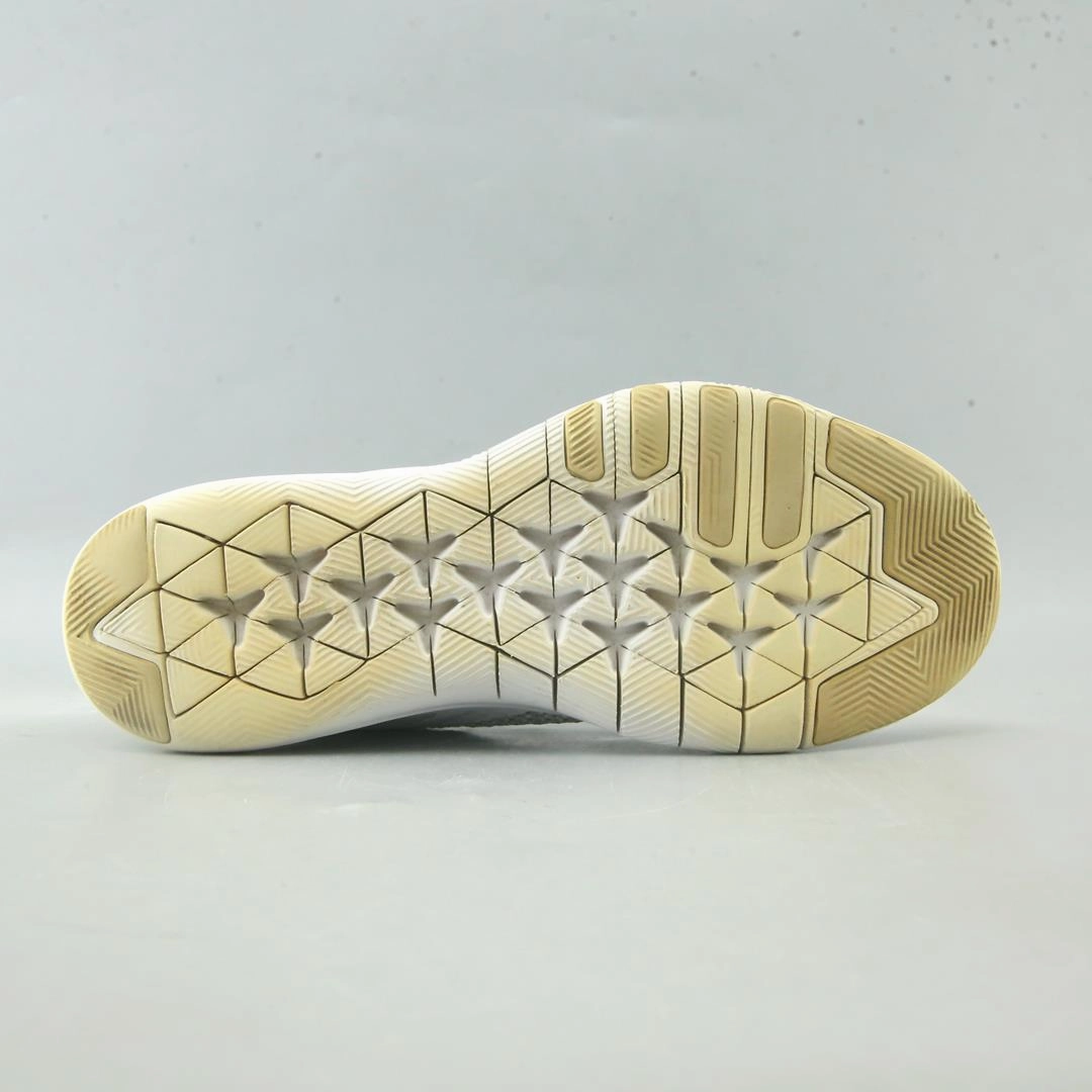 NIKE FLEX TR 7