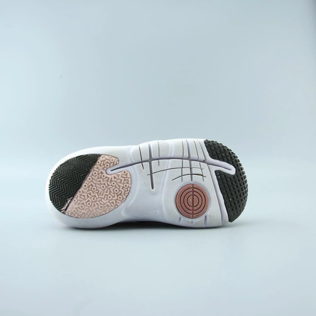 NIKE FLY EASE