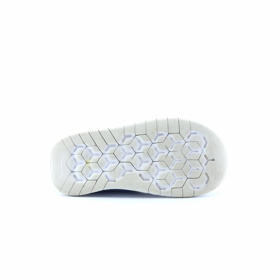 NIKE FREE RN