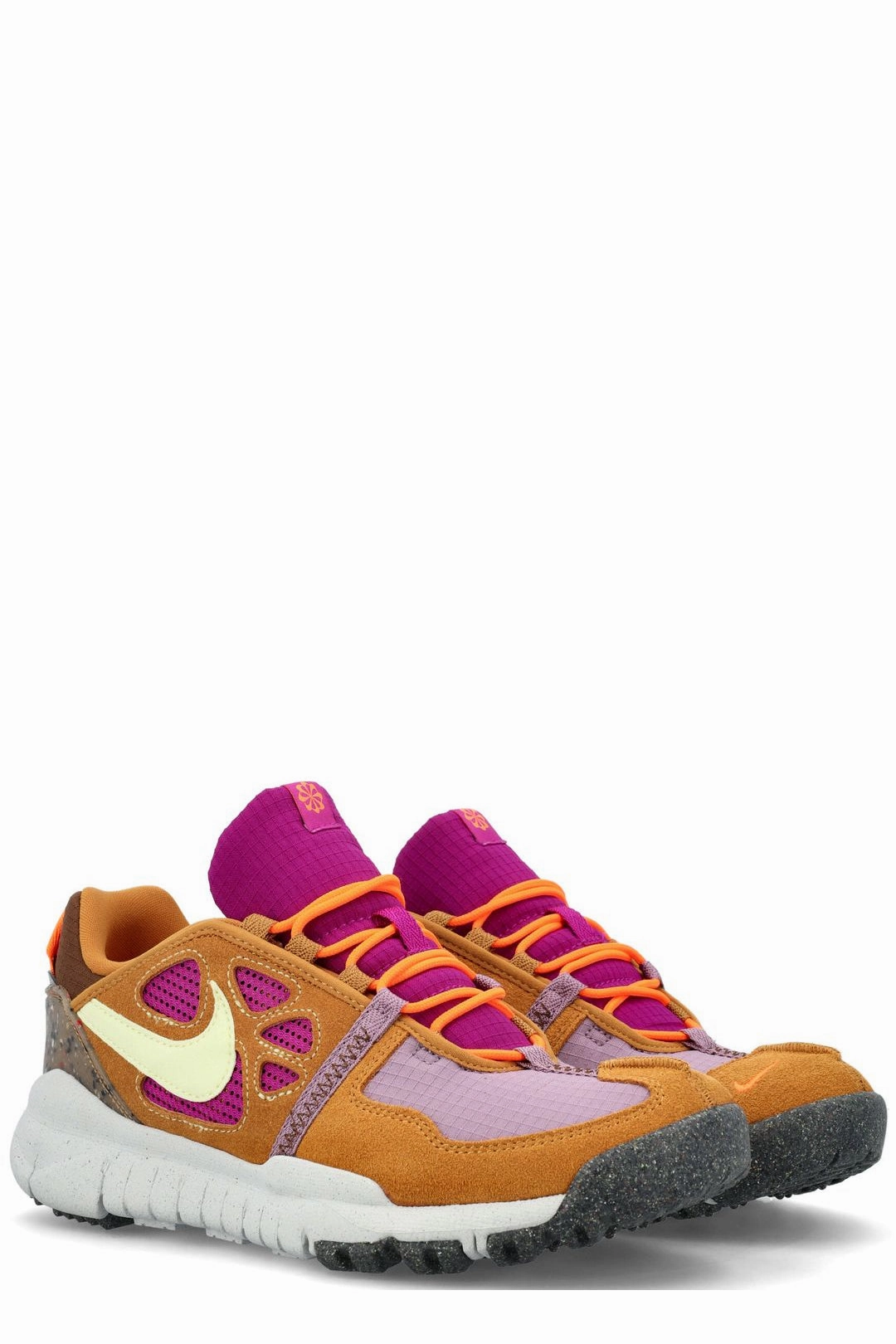 Nike Free Terra Vista Lace-Up Sneakers