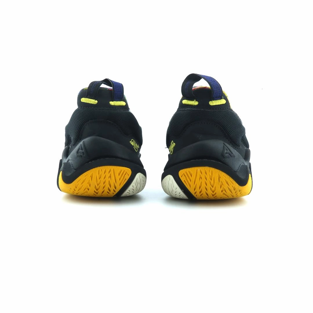 NIKE GIANNIS IMMORTALITY 2 GS