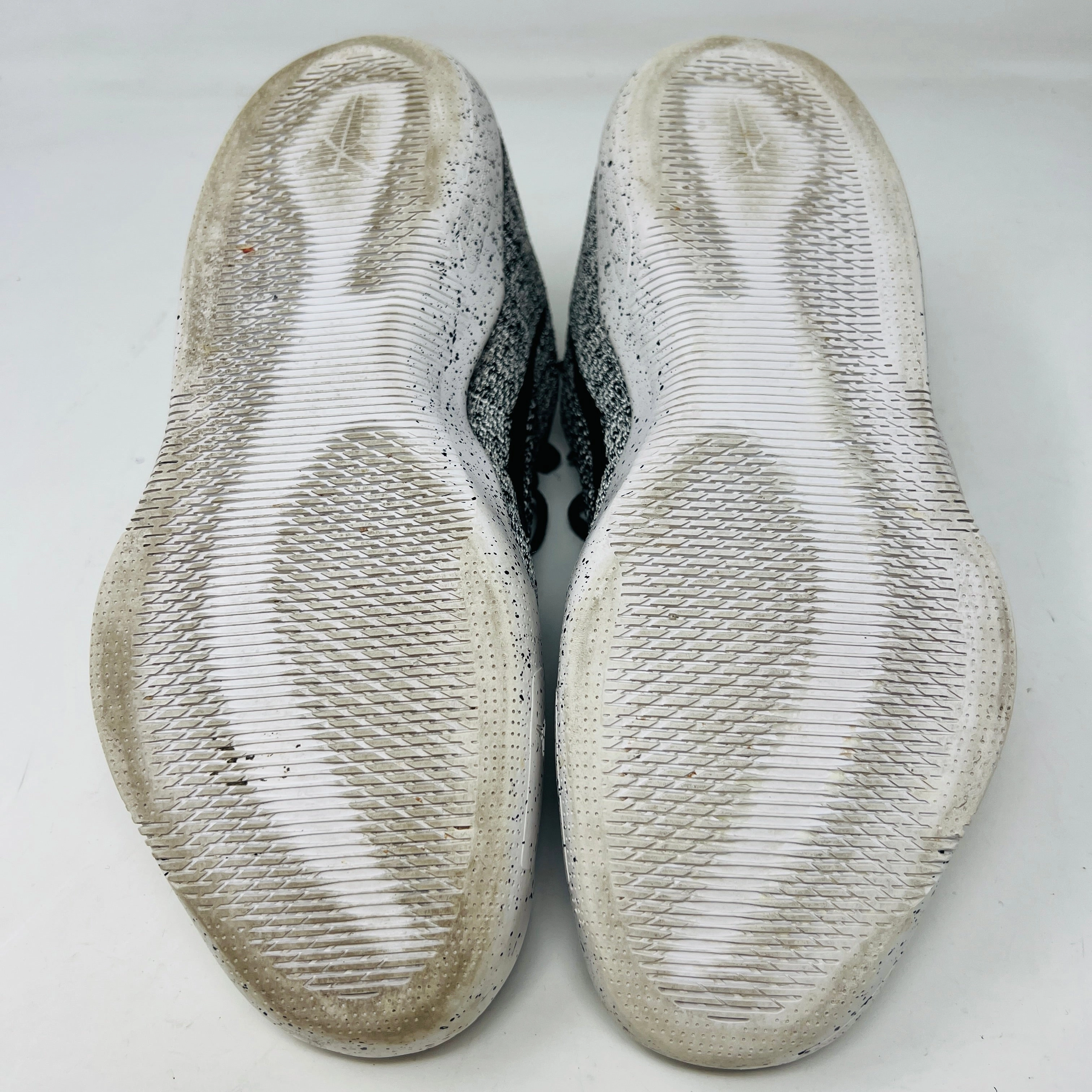 Nike Kobe 11 Elite Low Oreo