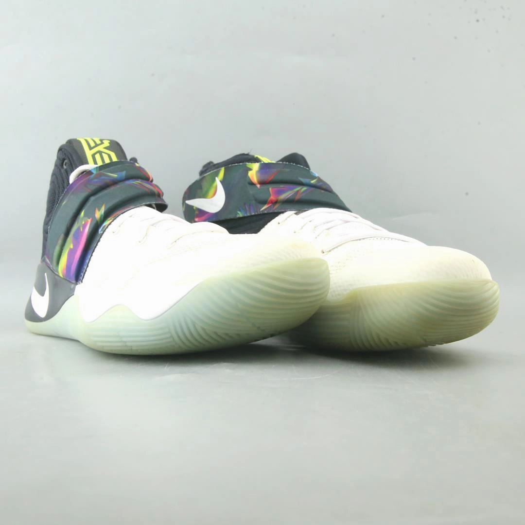 NIKE KYRIE 2