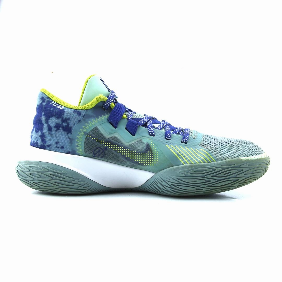 NIKE KYRIE FLYTRAP V