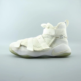 NIKE LEBRON ZOOM SOLDIER 11