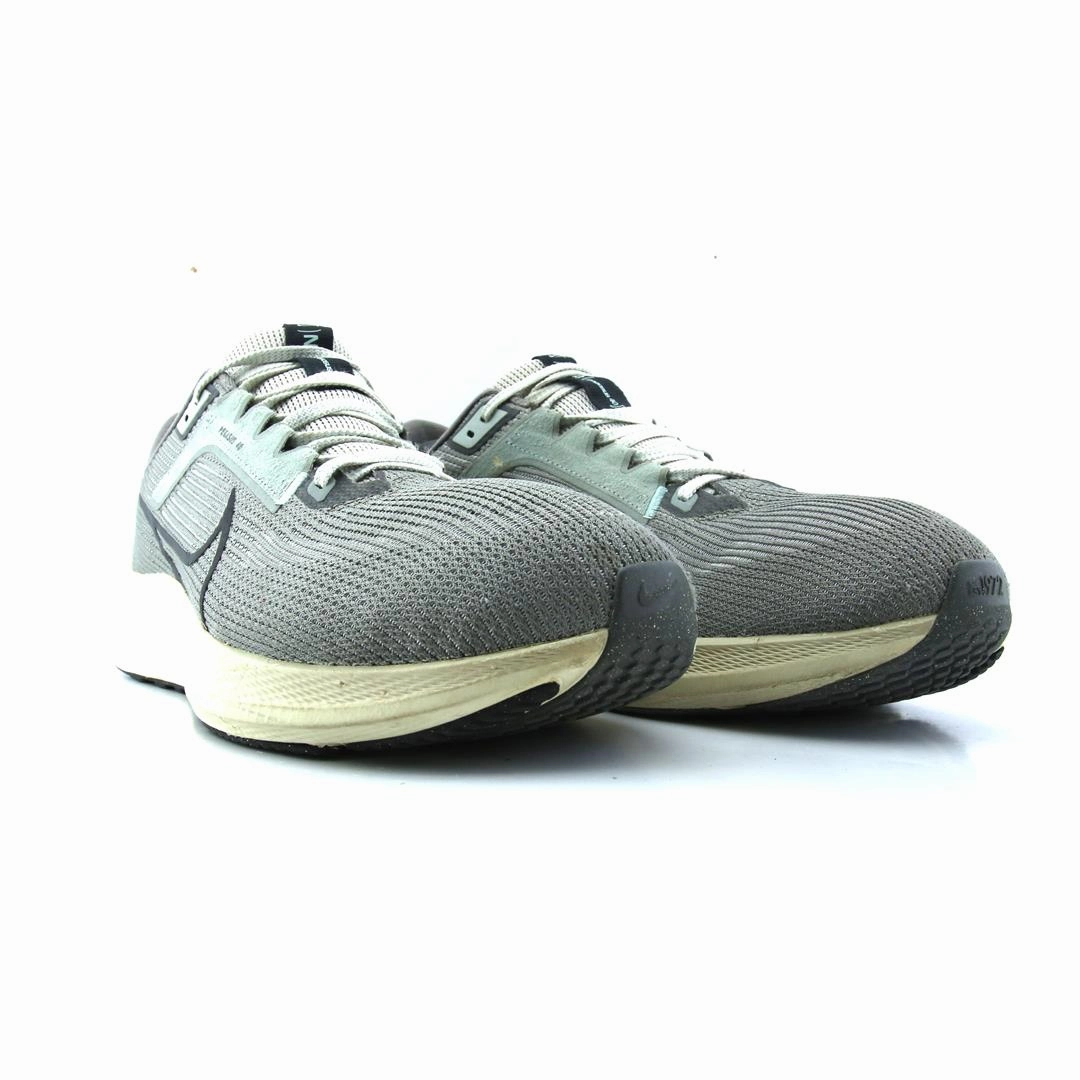 NIKE  PEGASUS 40 PREMIUM