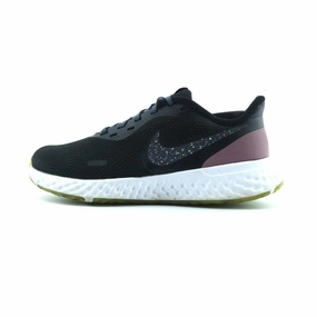 NIKE REVOLUTION 5