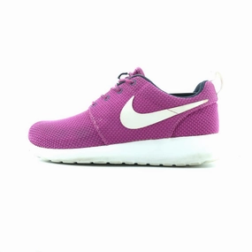 NIKE ROSHE ONE