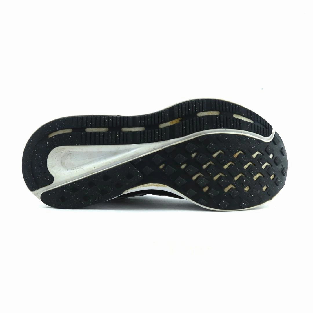 NIKE  RUN SWIFT 2