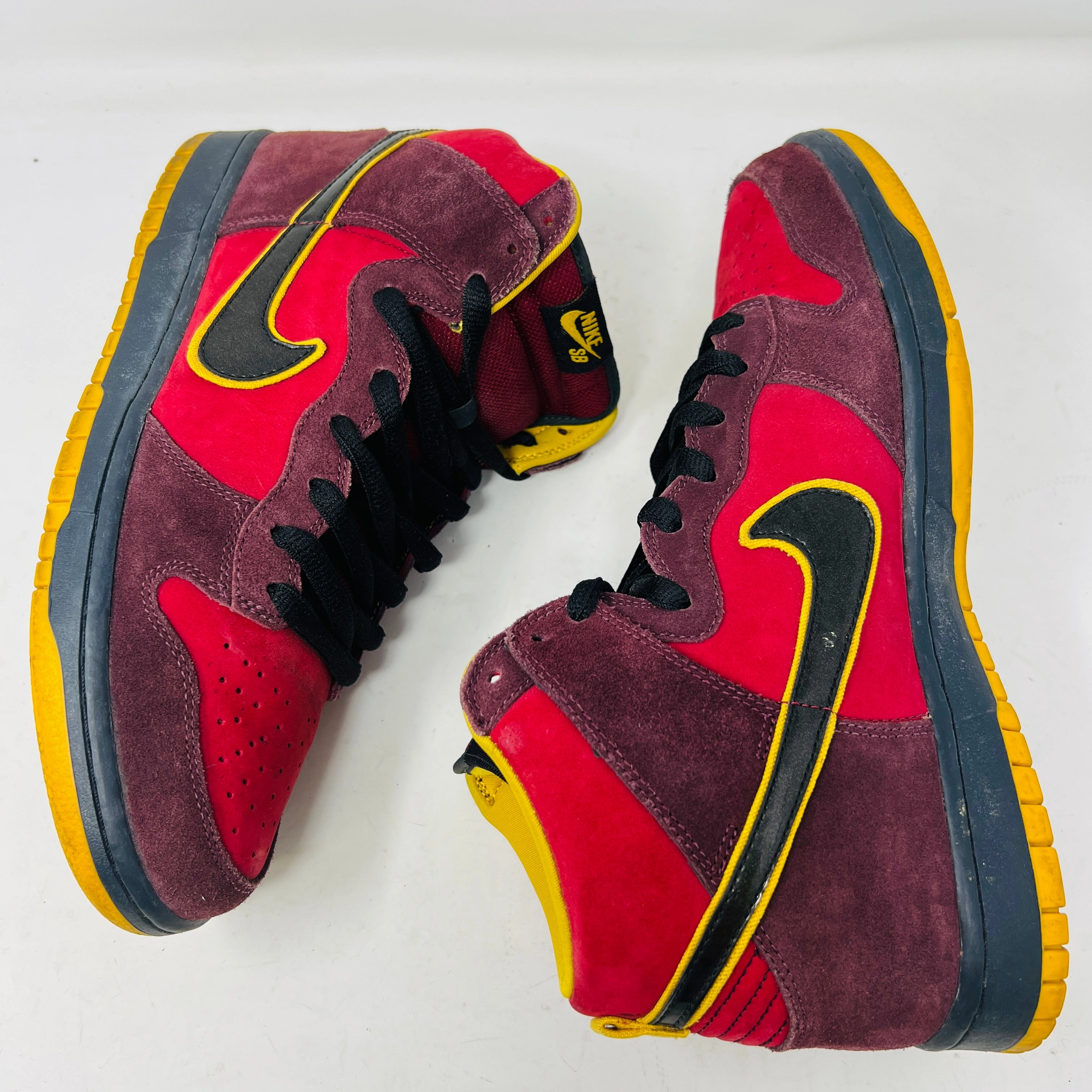 Nike SB Dunk High Iron Man