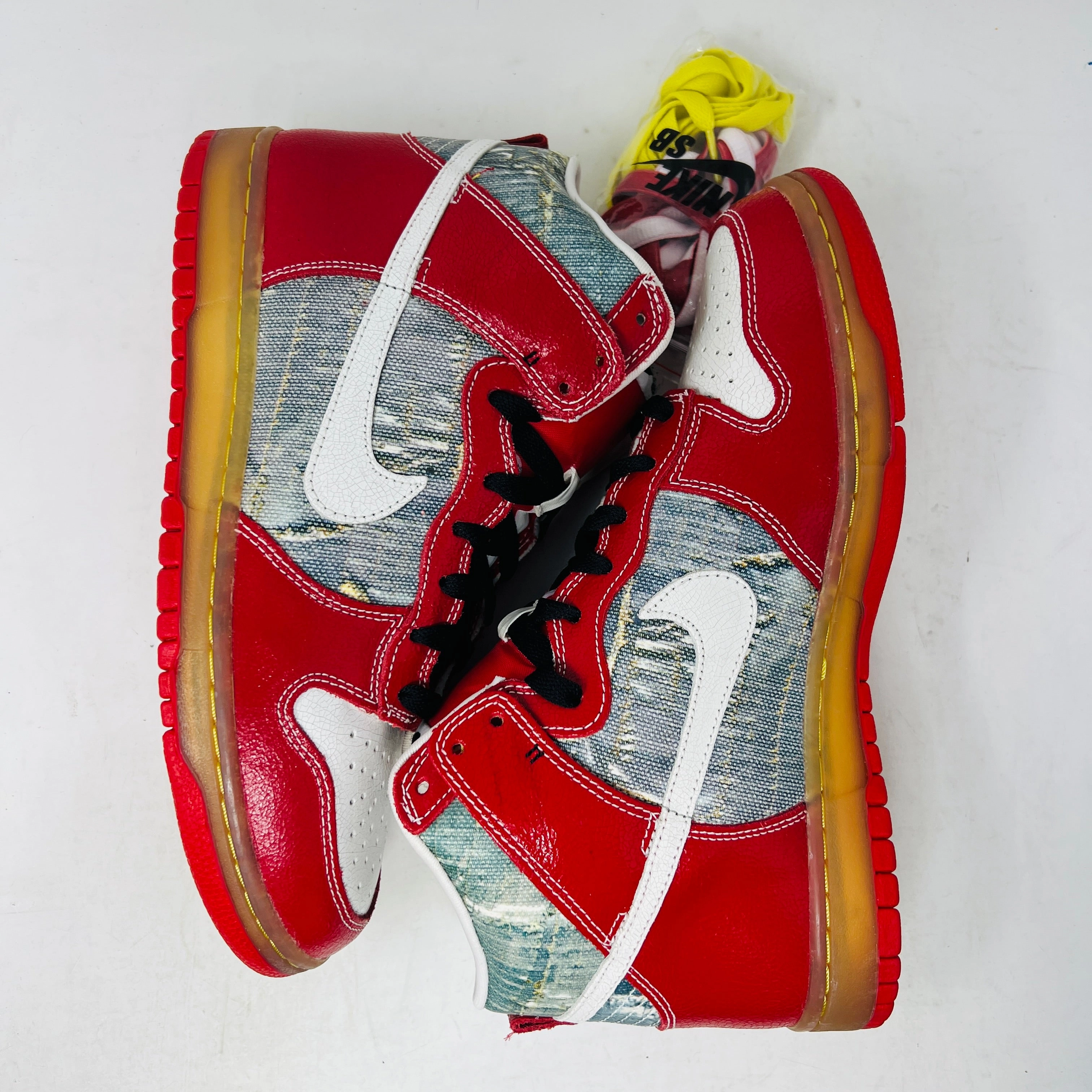 Nike SB Dunk High Shoe Goo