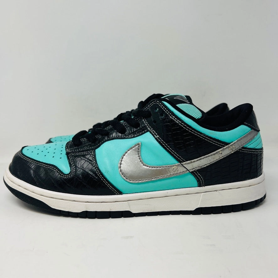 Nike SB Dunk Low Diamond Supply Co.