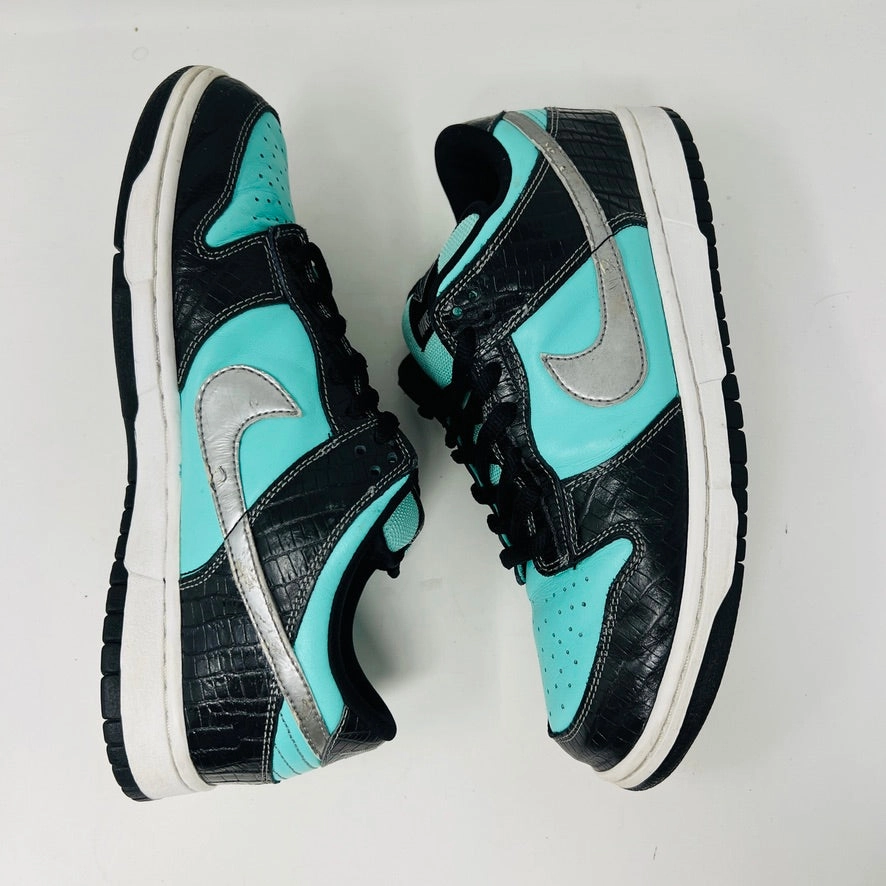 Nike SB Dunk Low Diamond Supply Co.