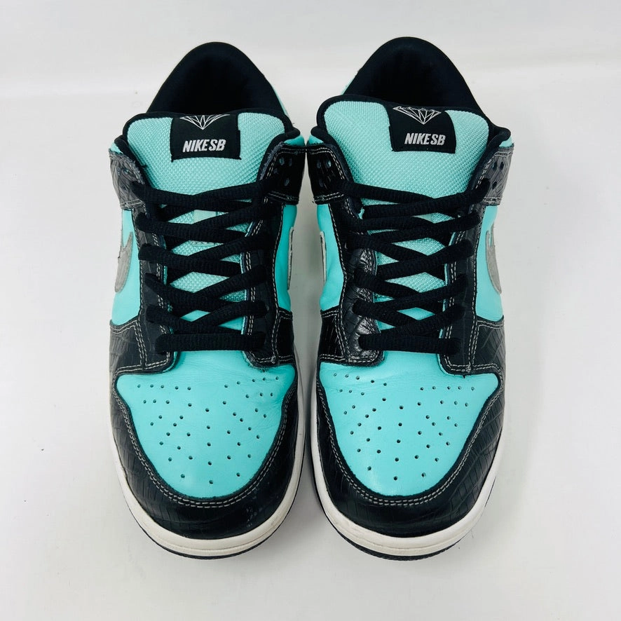 Nike SB Dunk Low Diamond Supply Co.