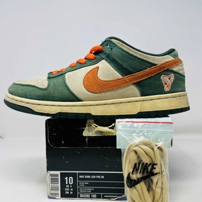 Nike SB Dunk Low Eire
