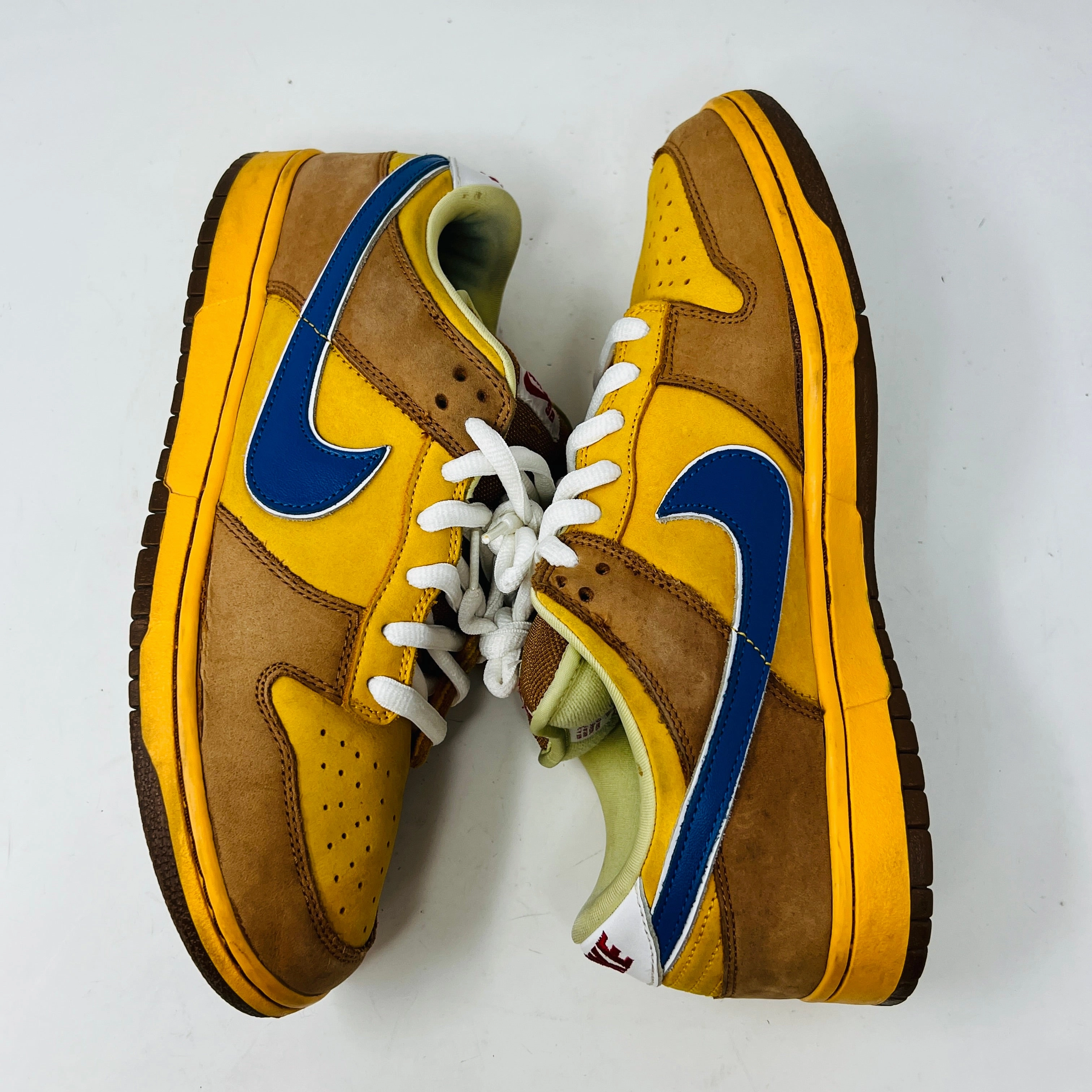 Nike SB Dunk Low Newcastle Brown Ale
