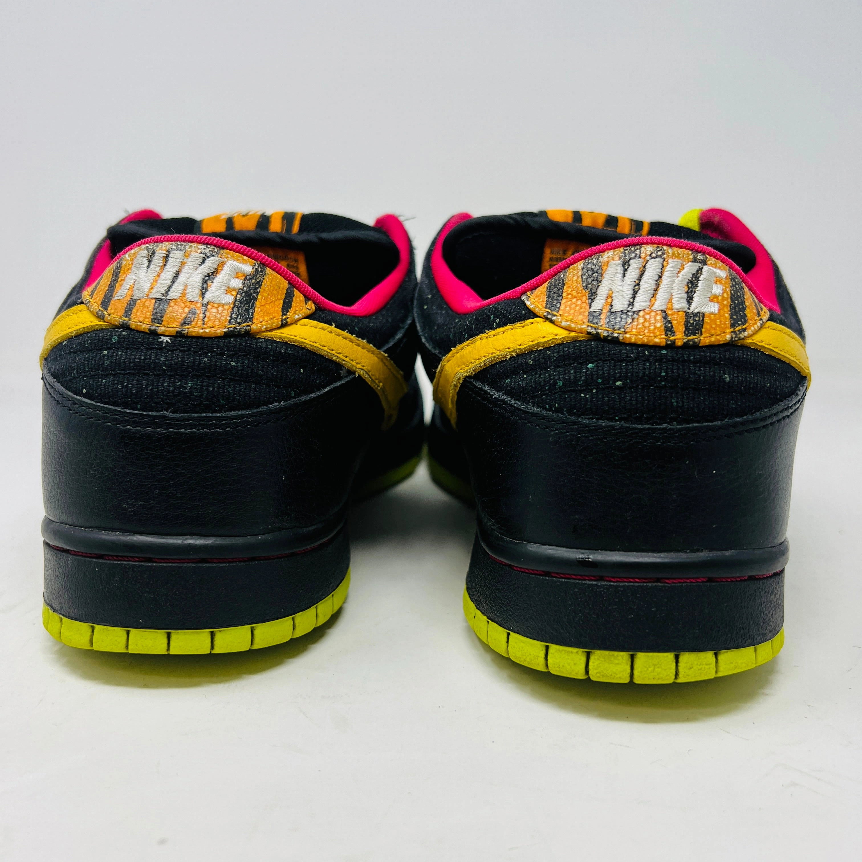 Nike SB Dunk Low Space Tiger