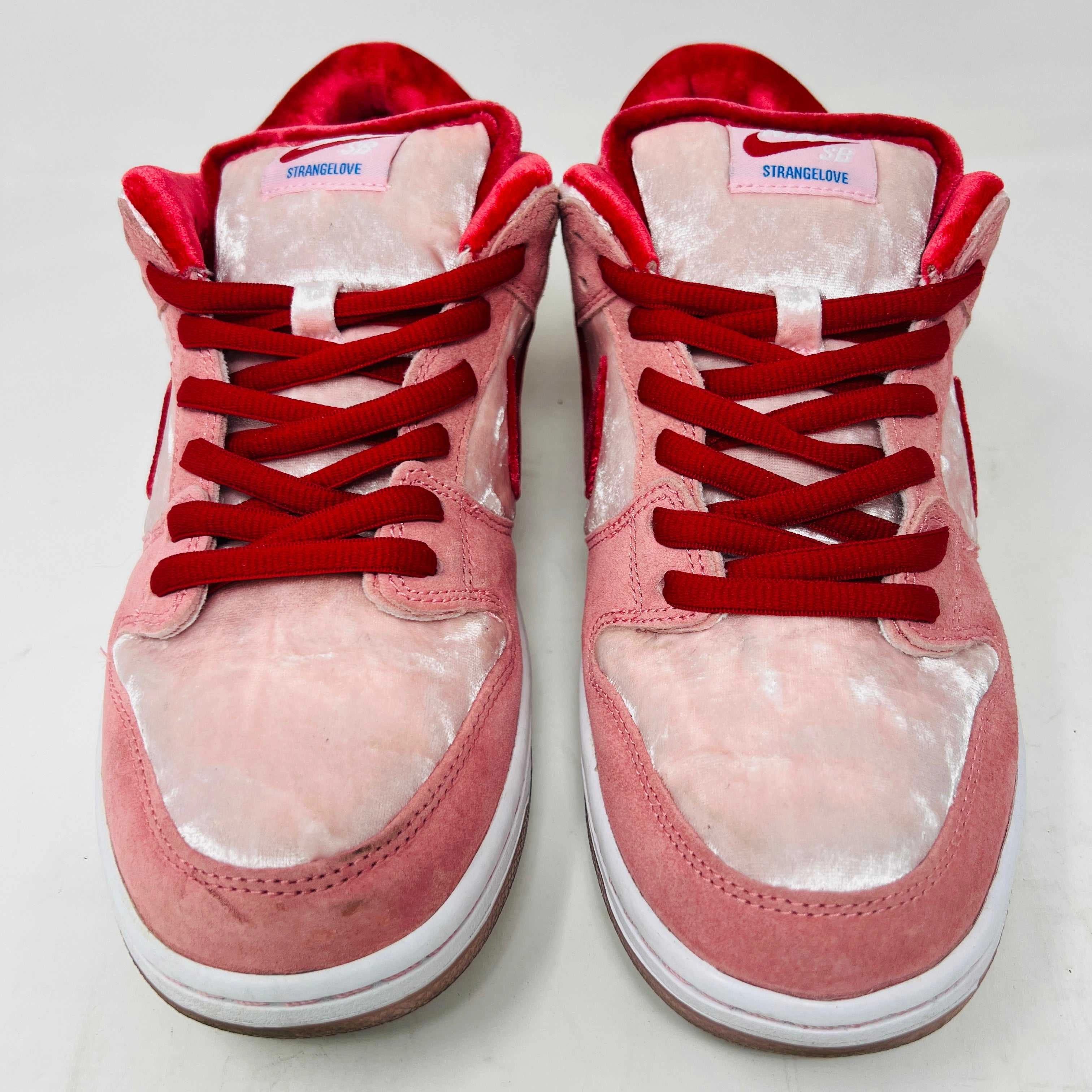 Nike SB Dunk Low StrangeLove Skateboards