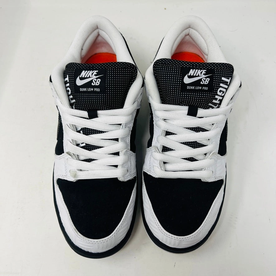 Nike SB Dunk Low TIGHTBOOTH
