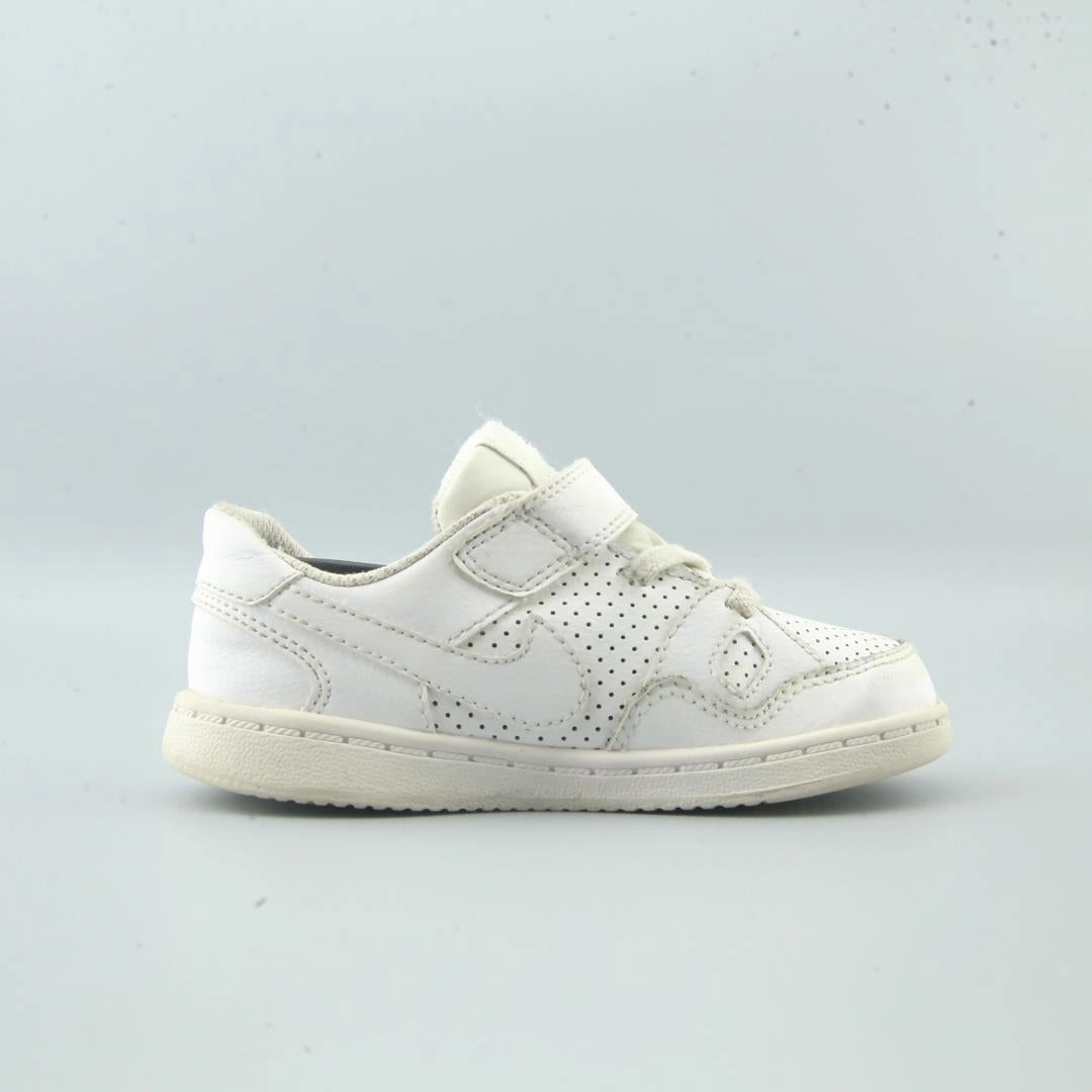 NIKE SON OF FORCE