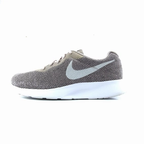 NIKE TANJUN