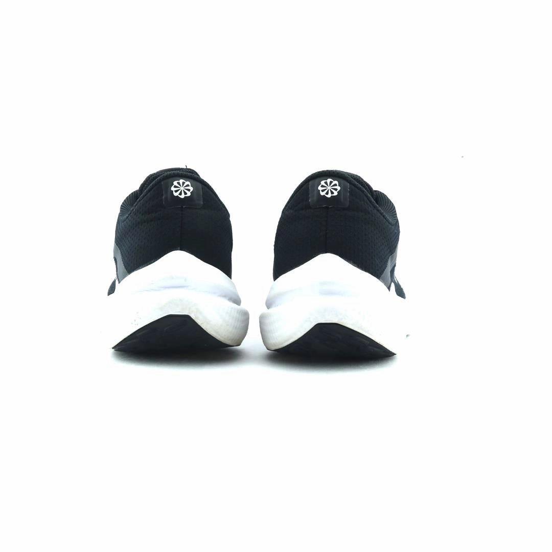 NIKE WINFLO 10