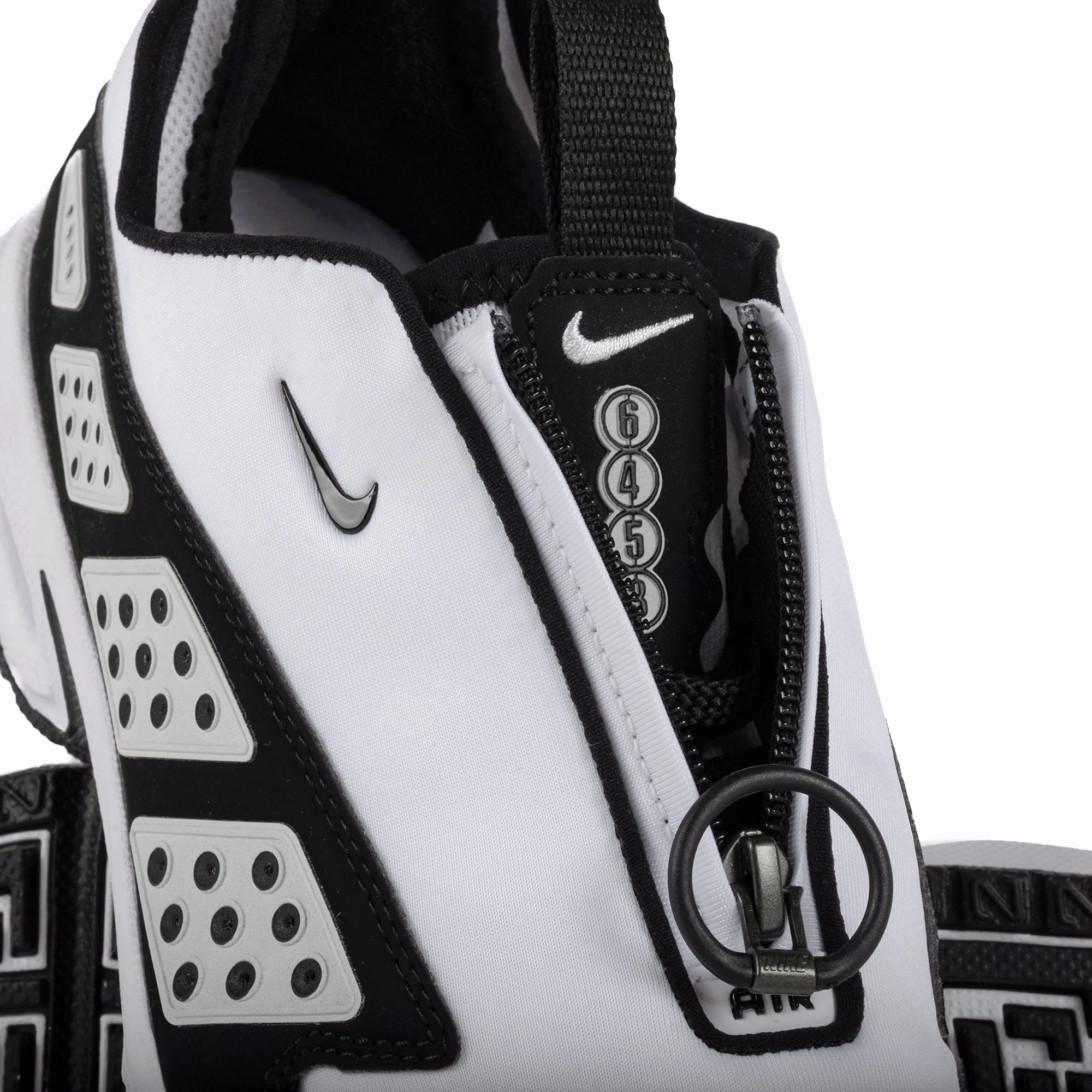 Nike Women's Air Max SNDR White/Black FZ2068-100