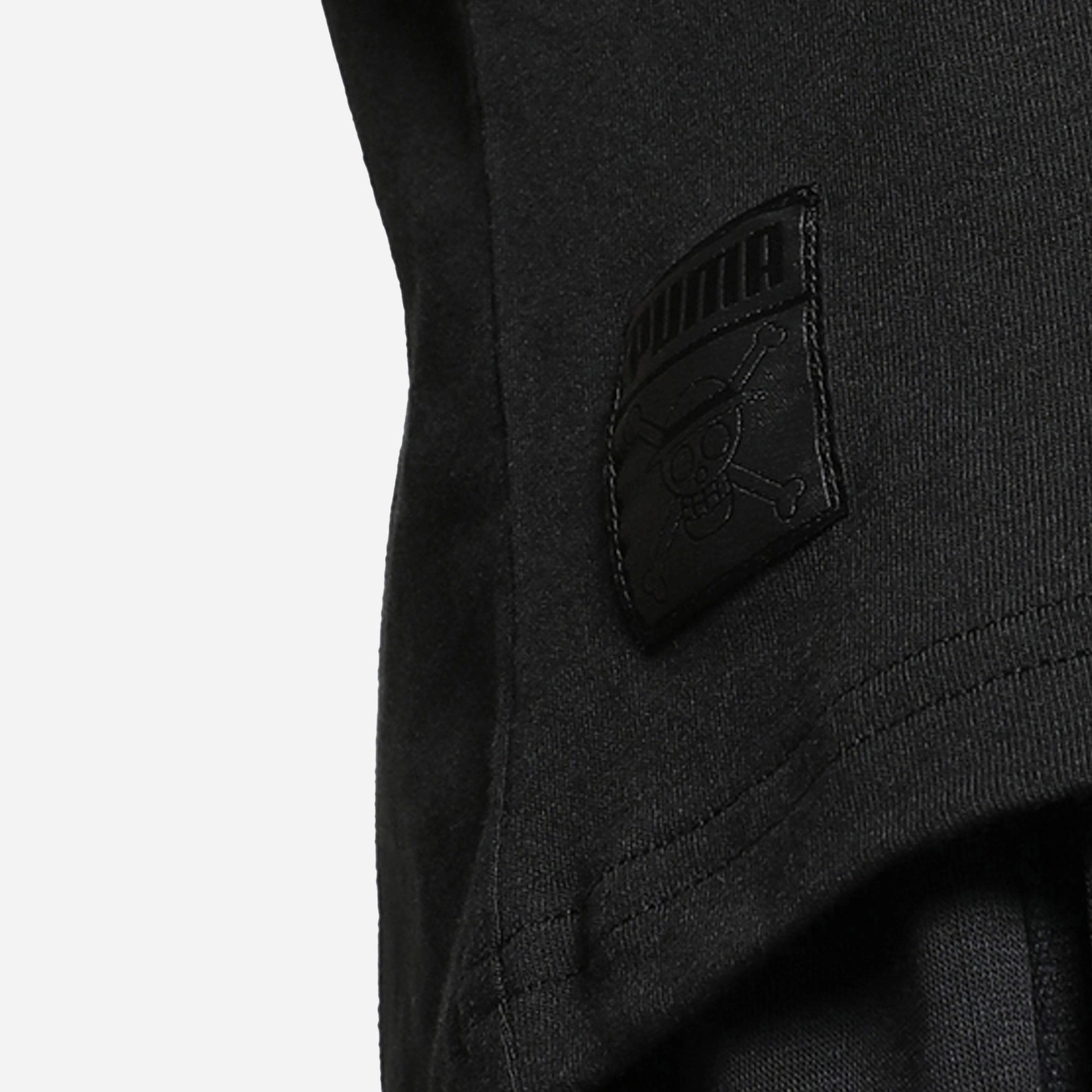 Puma | X ONE PIECE GRAPHIC TEE  { PUMA BLACK