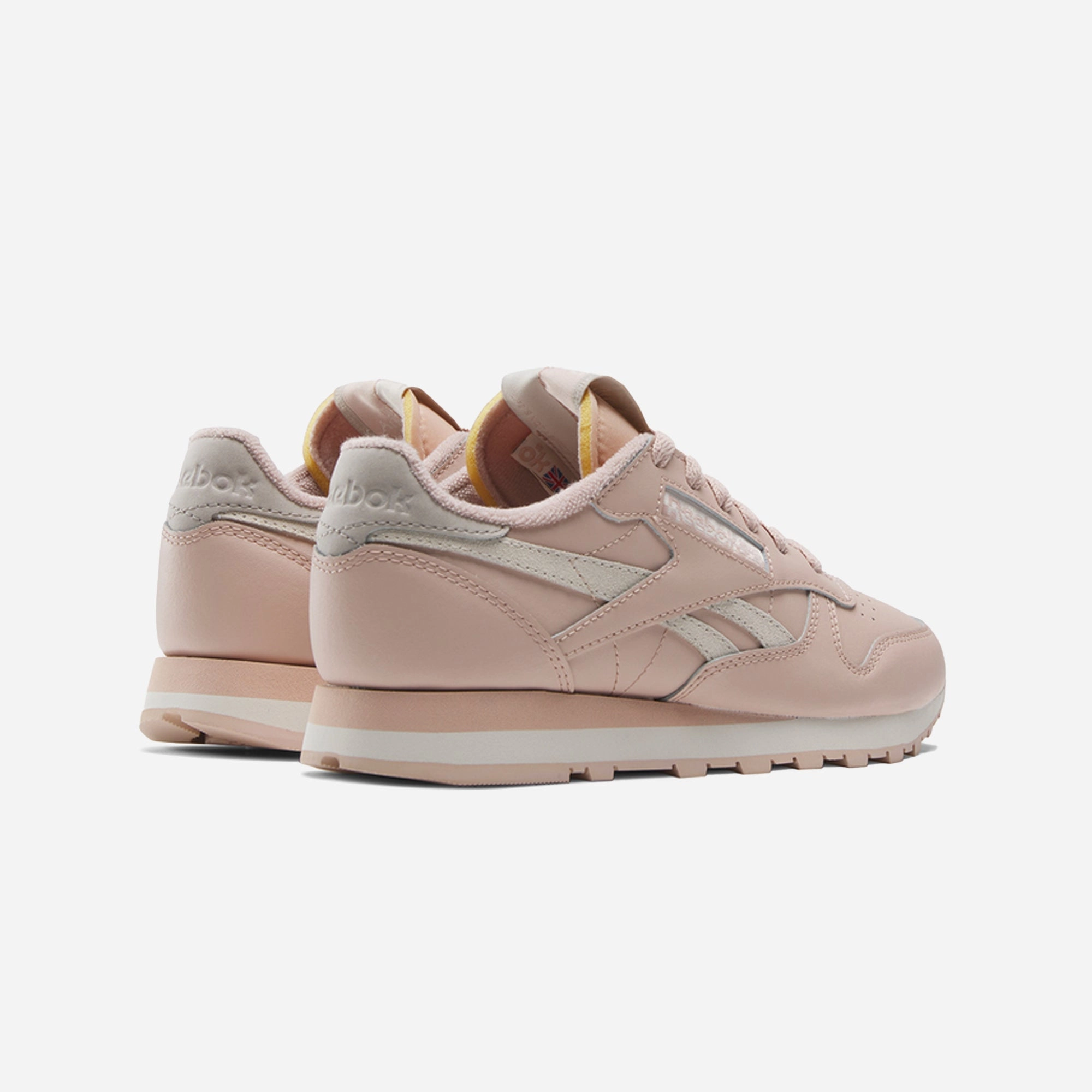 Reebok | CLASSIC LEATHER  { BONE/ASH