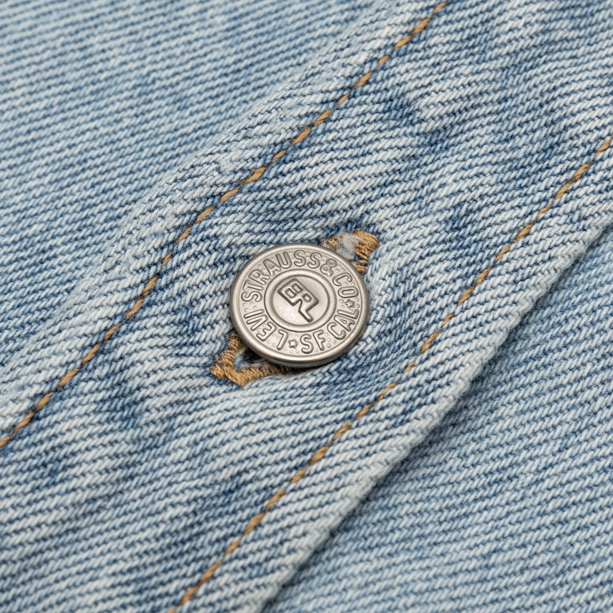 X LEVIS WOVEN DENIM OVERSHIRT